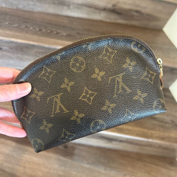 Louis Vuitton Monogram Cosmetic Pouch - Picture 2 of 13
